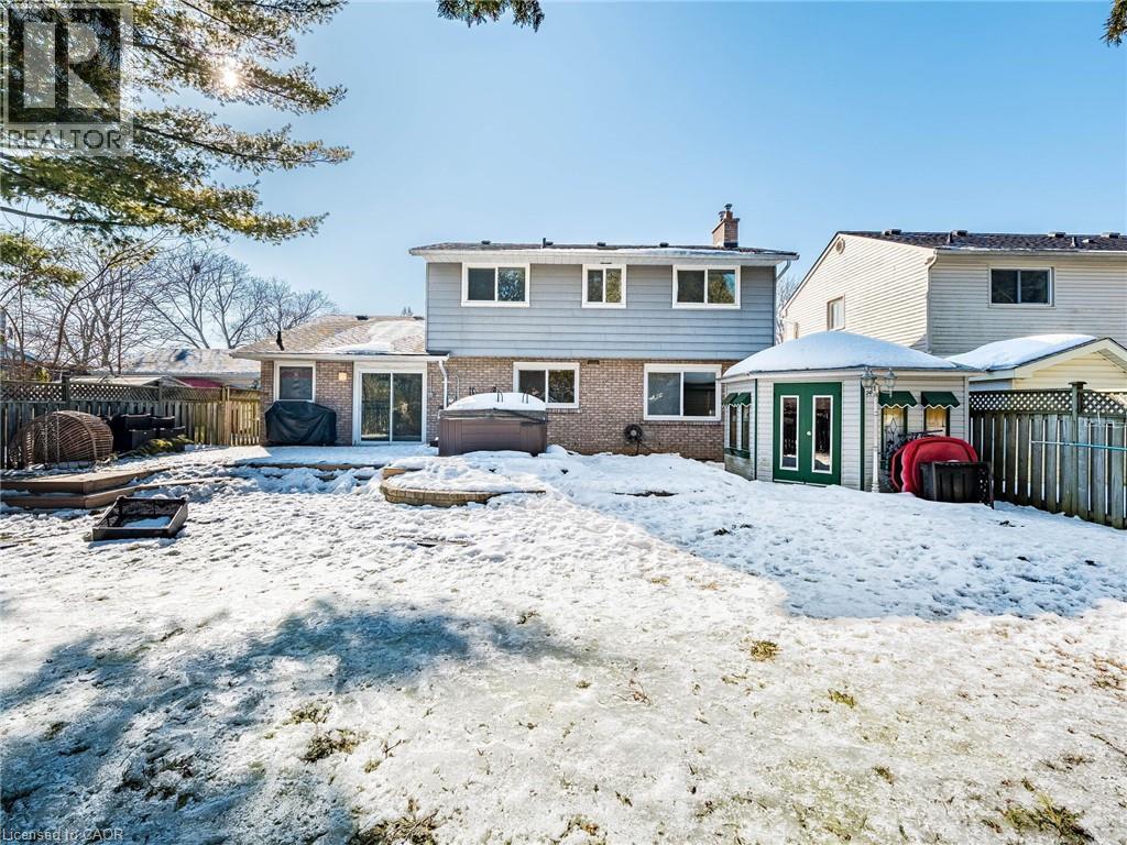 












16 ALDERWOOD Crescent

,
Cambridge,




Ontario
N1S3T1

