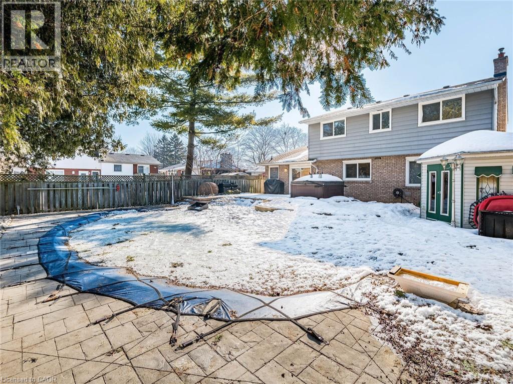 












16 ALDERWOOD Crescent

,
Cambridge,




Ontario
N1S3T1

