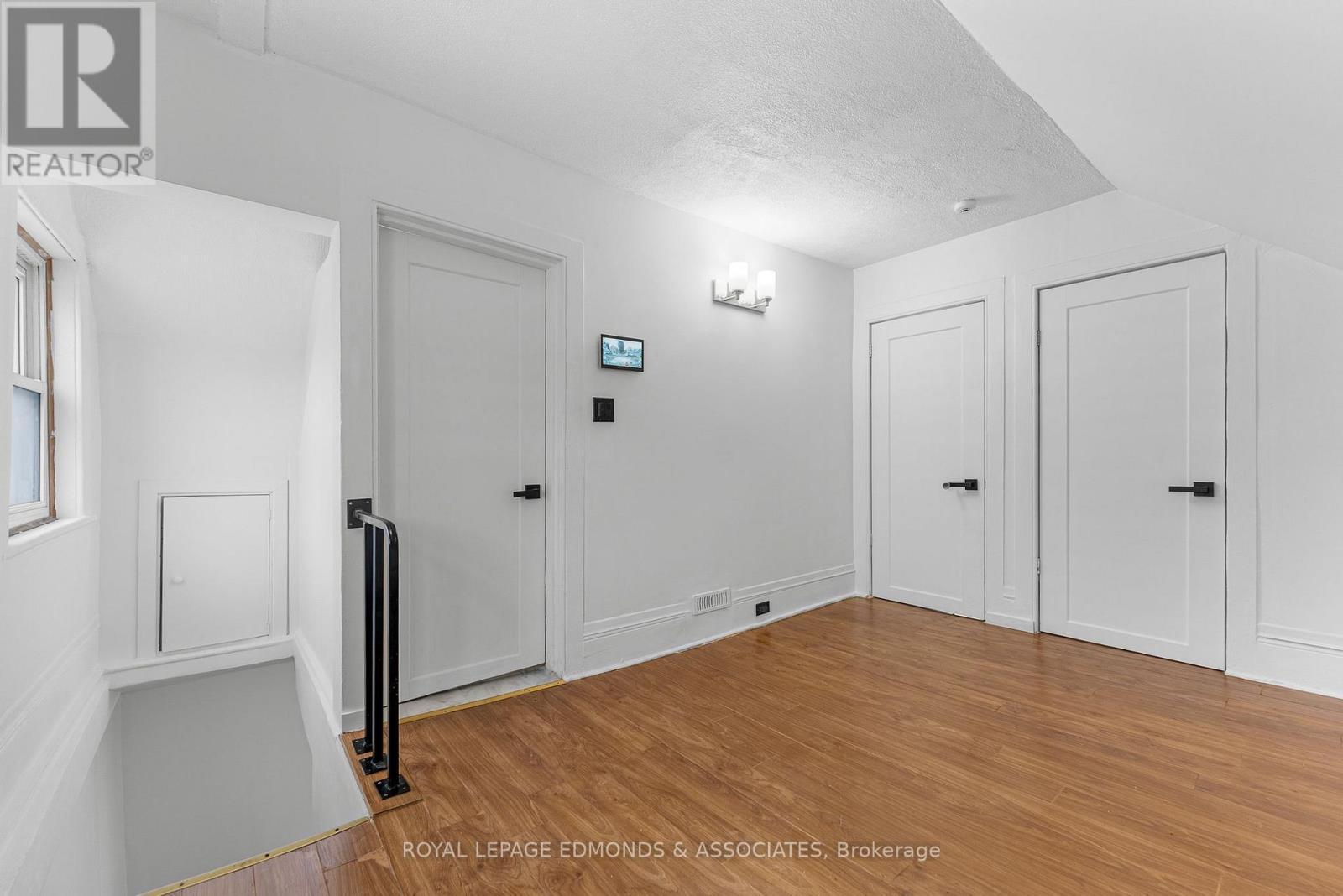 












375 CHRISTIE STREET S

,
Pembroke,




Ontario
K8A4R8

