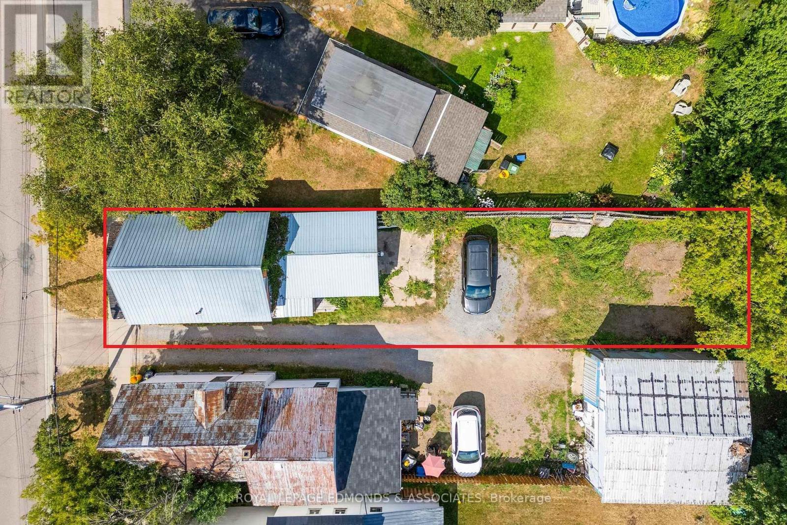 












375 CHRISTIE STREET S

,
Pembroke,




Ontario
K8A4R8

