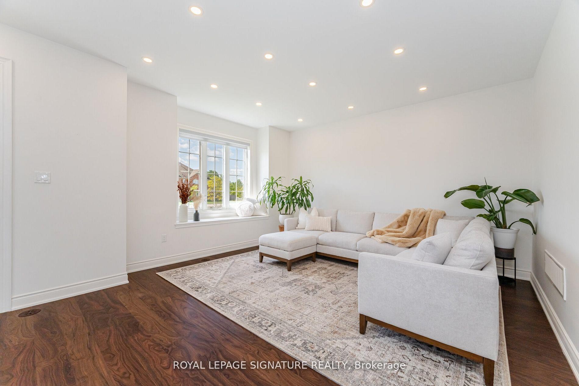 









99


Burke

Street,
Hamilton,




ON
L8B 0T8

