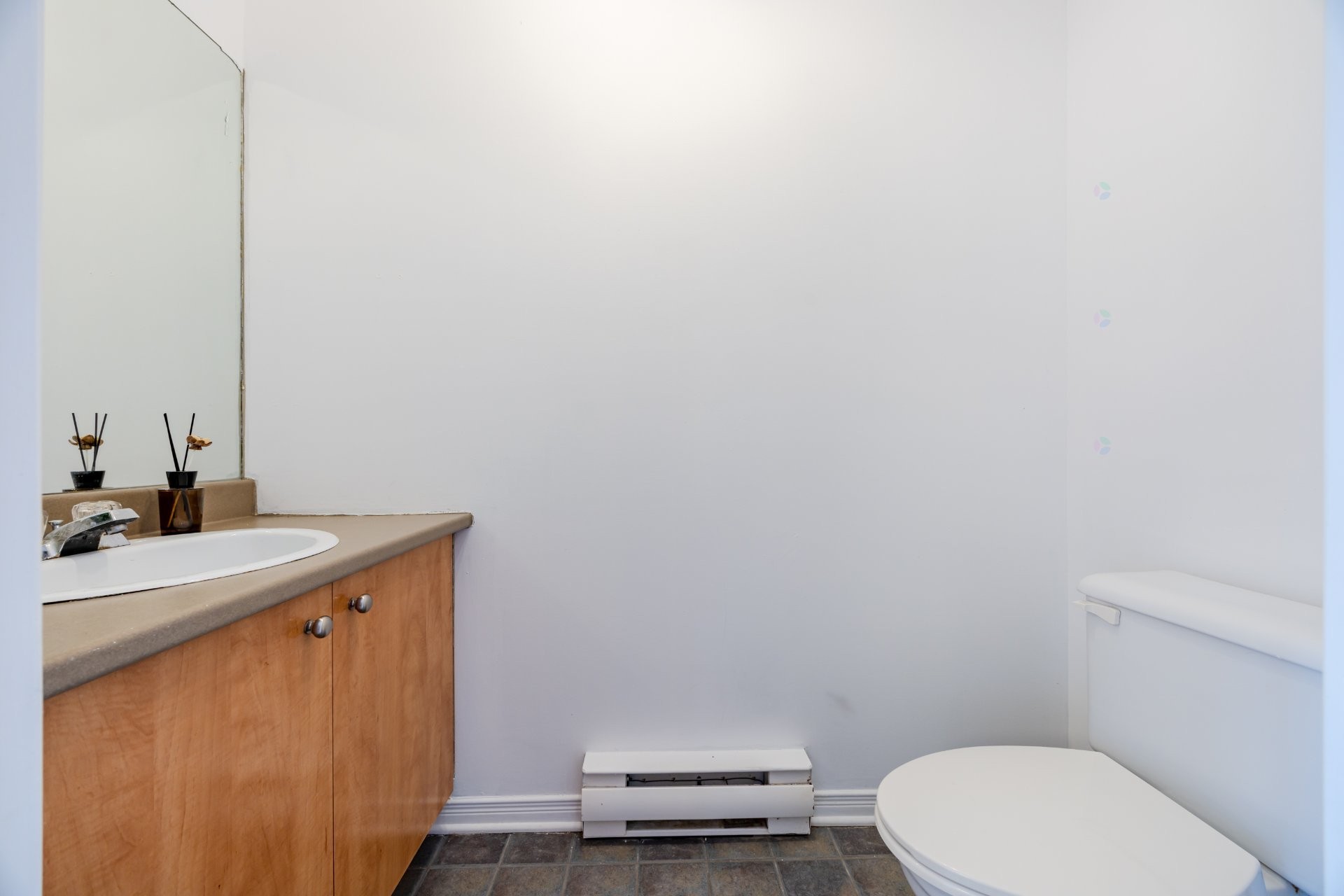 









3440


Rue Anatole-Carignan

,
Montréal (Lachine),




QC
H8T3N7

