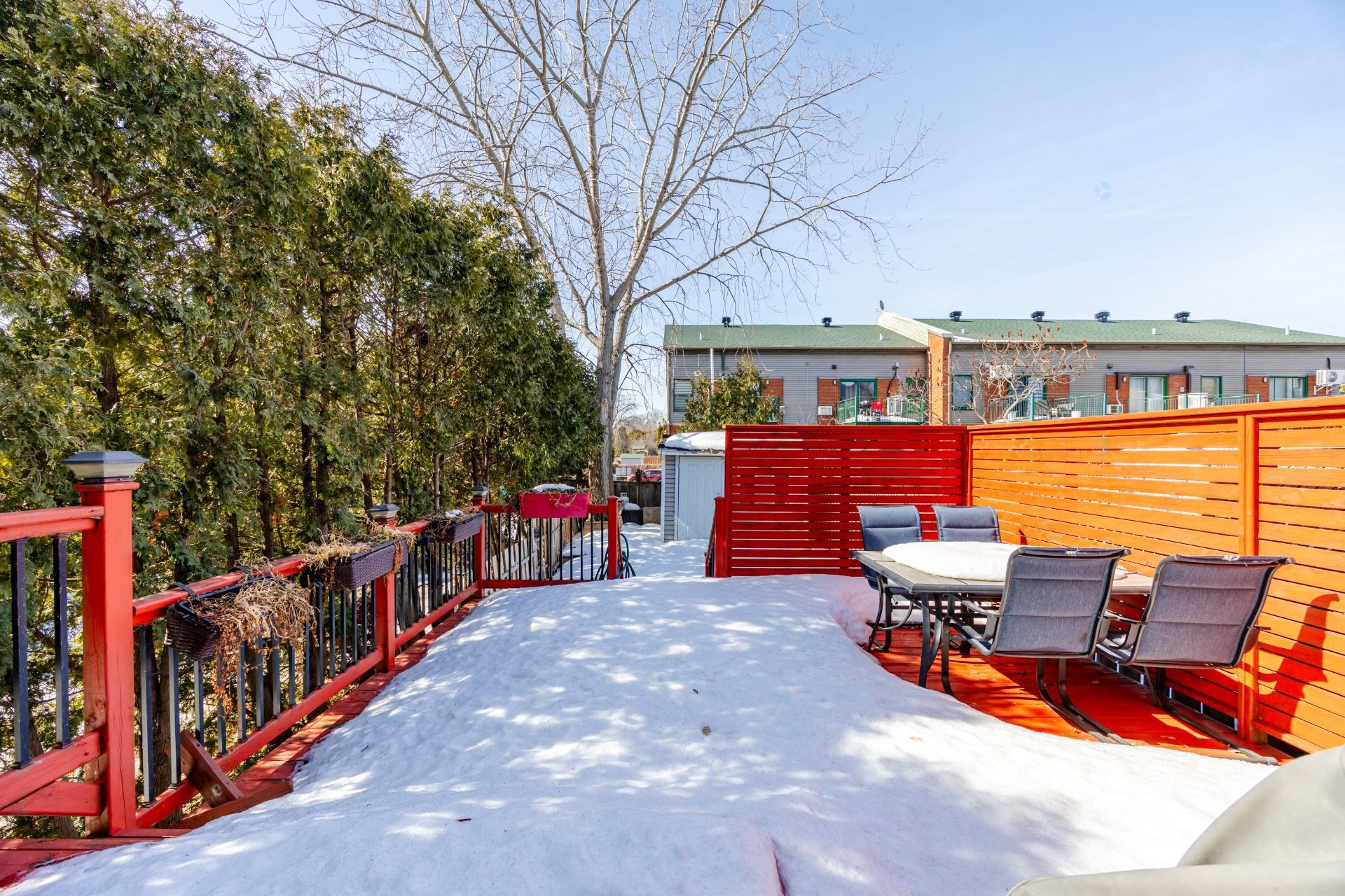 









3440


Rue Anatole-Carignan

,
Montréal (Lachine),




QC
H8T3N7

