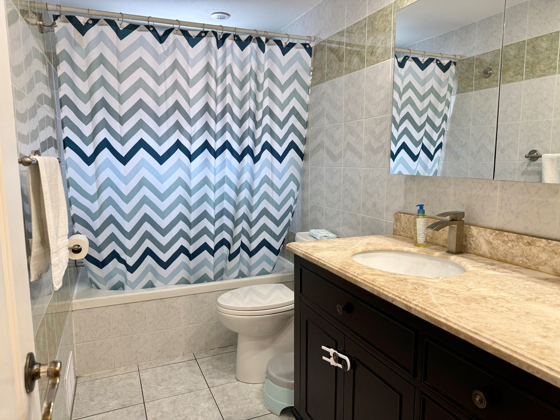 









4910


Boul. Notre-Dame

,
Laval (Chomedey),




QC
H7W1V5

