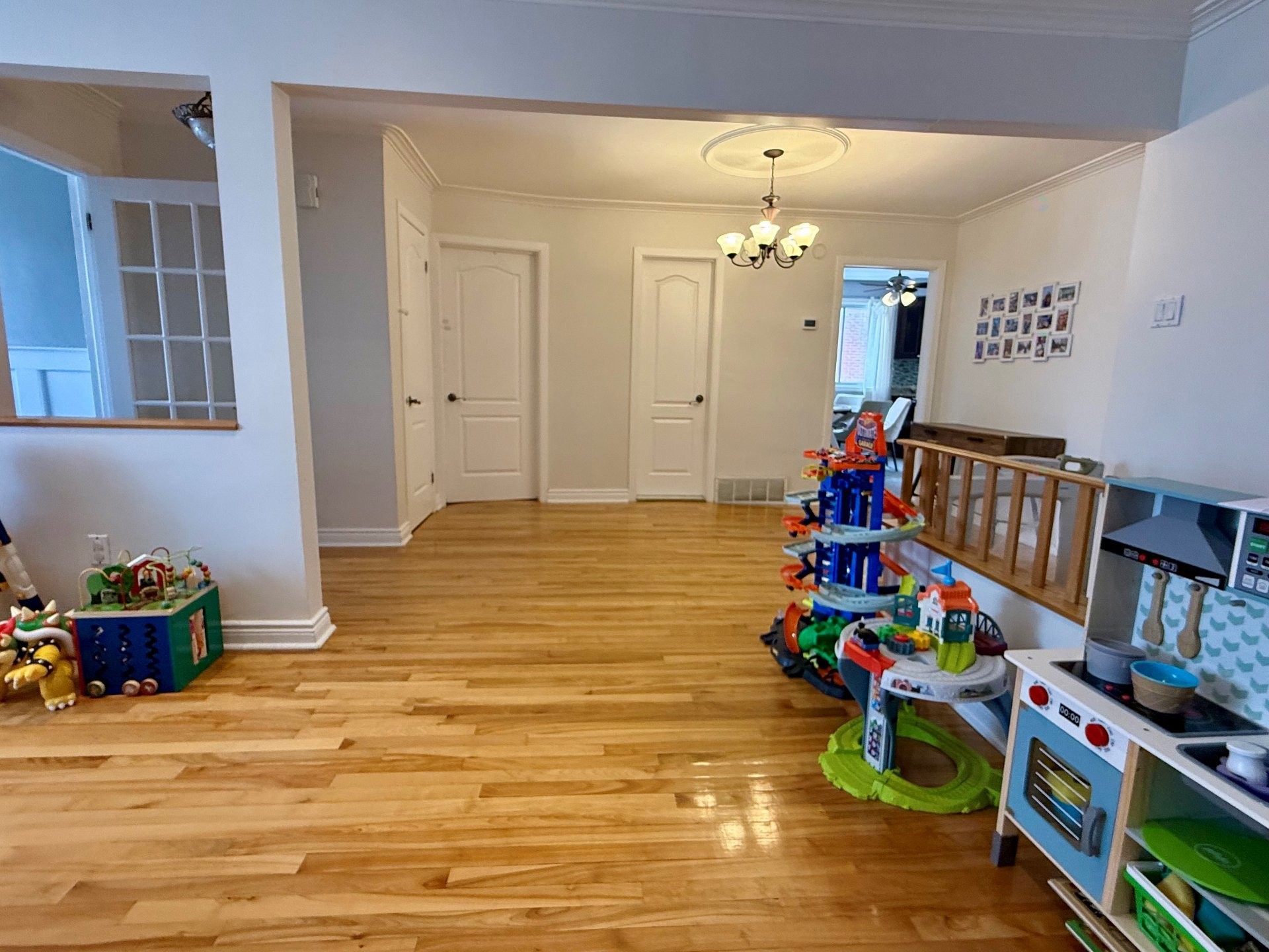 









4910


Boul. Notre-Dame

,
Laval (Chomedey),




QC
H7W1V5

