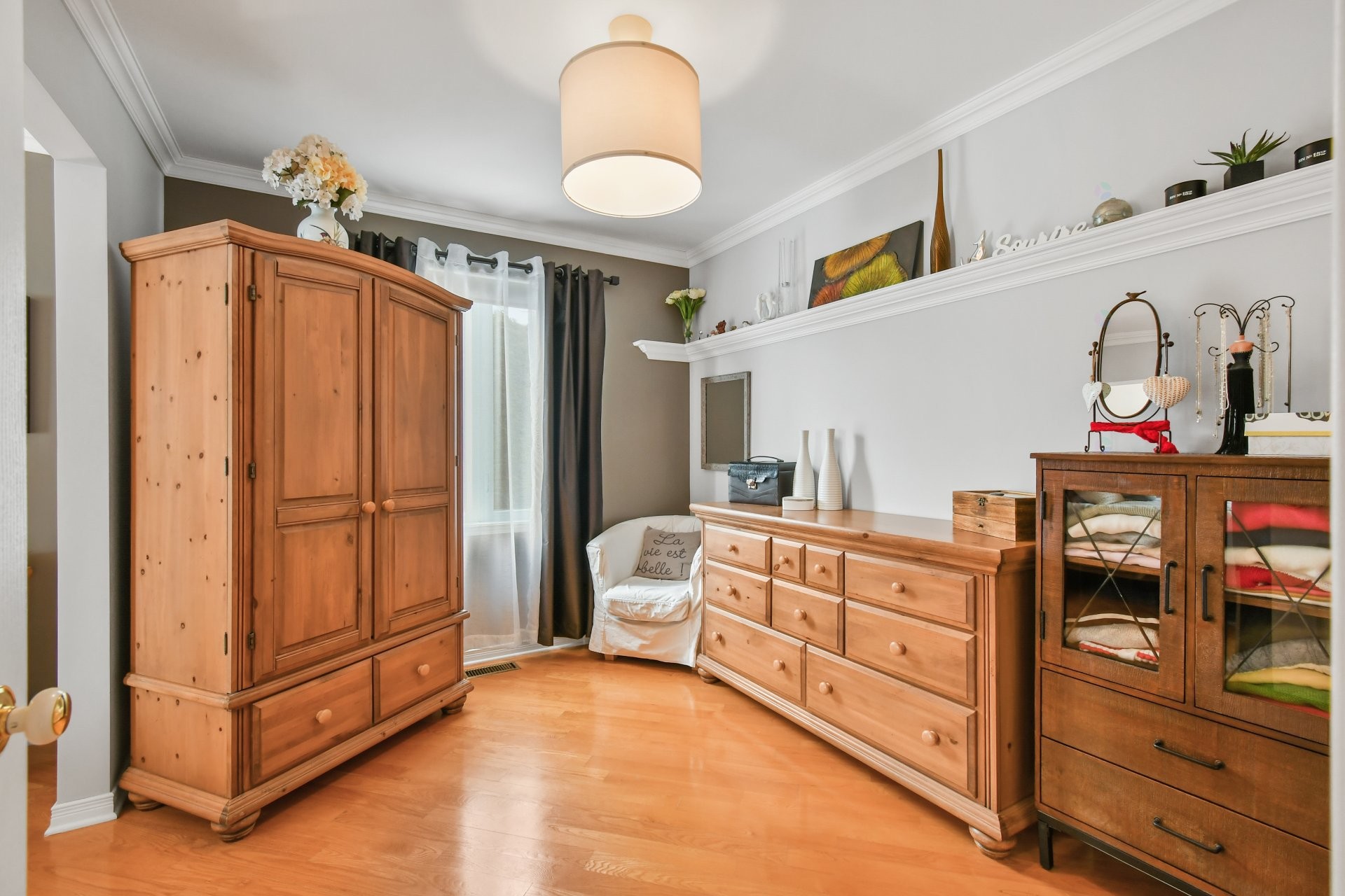 









809


Rue Roger-Lemelin

,
Sainte-Julie,




QC
J3E2J5

