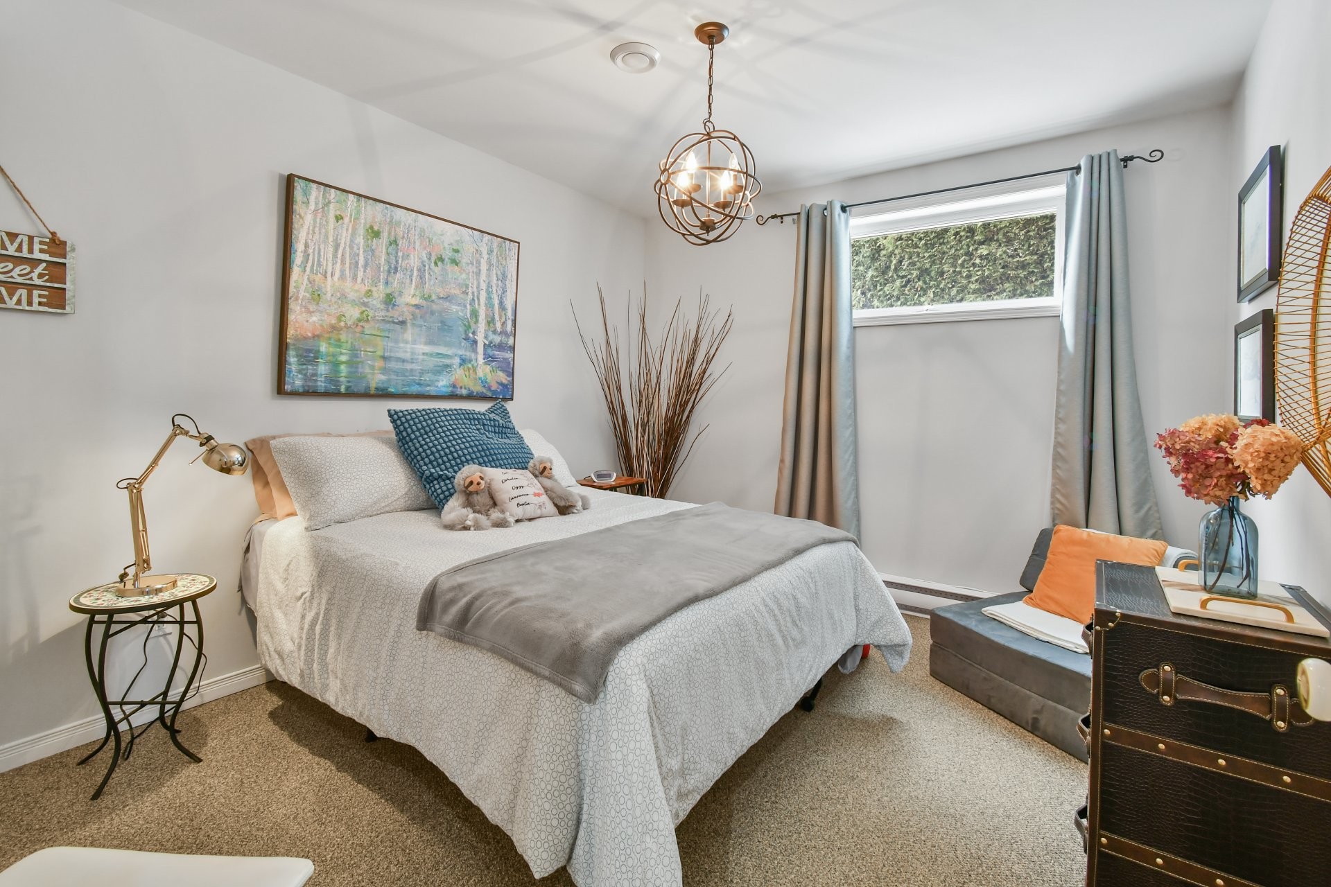 









809


Rue Roger-Lemelin

,
Sainte-Julie,




QC
J3E2J5

