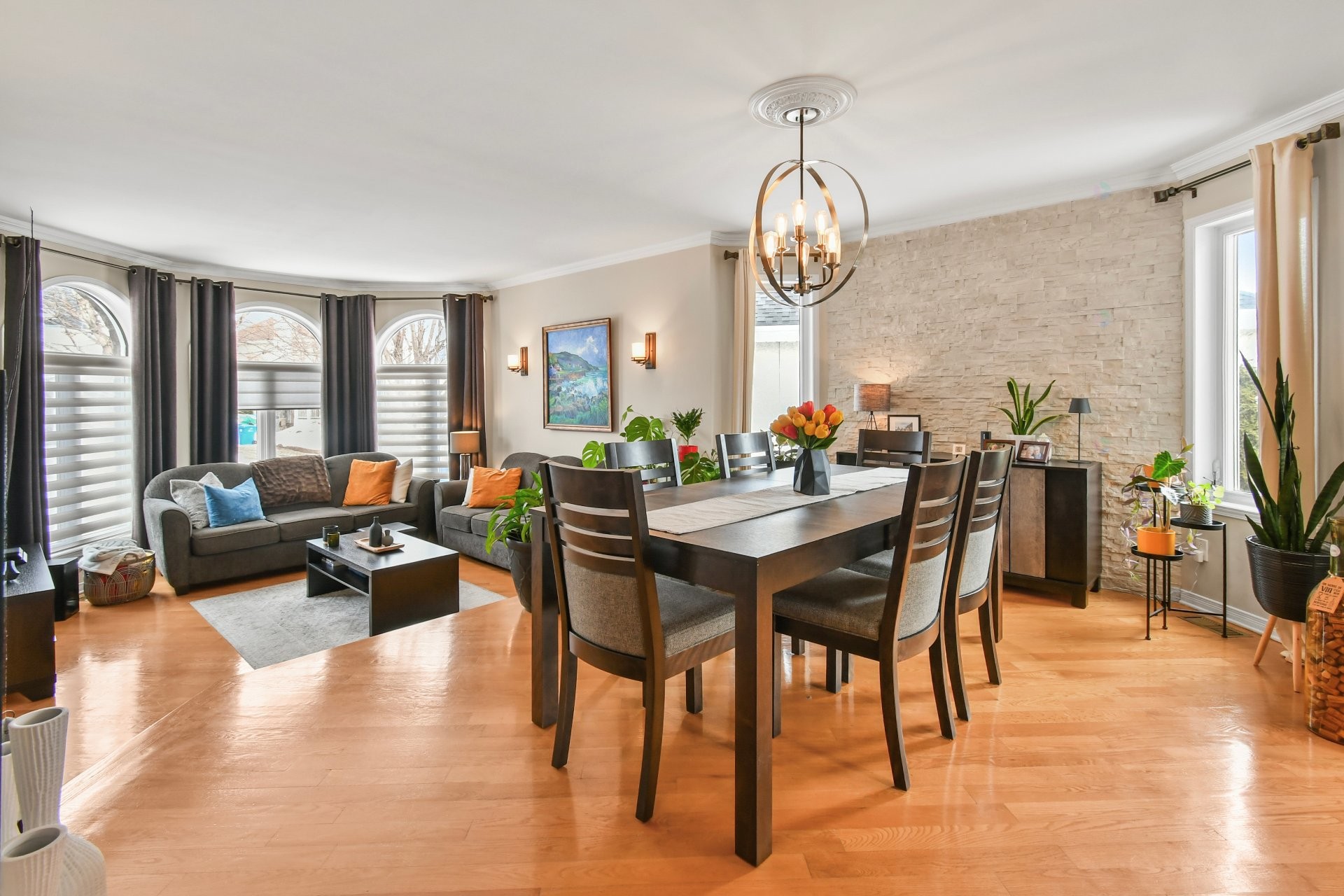 









809


Rue Roger-Lemelin

,
Sainte-Julie,




QC
J3E2J5

