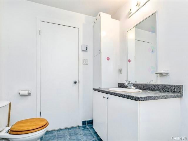 









6840


Av. Fielding

, 406,
Montréal (Côte-des-Neiges/Notre-Dame-de-Grâce),




QC
H4V1N9

