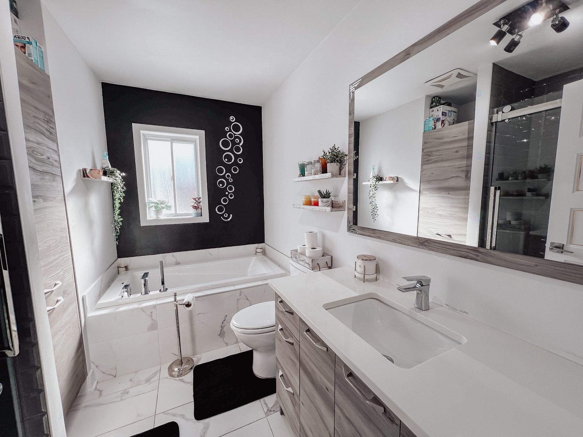 









12


Rue Roger

,
Saint-Philippe,




QC
J0L2K0

