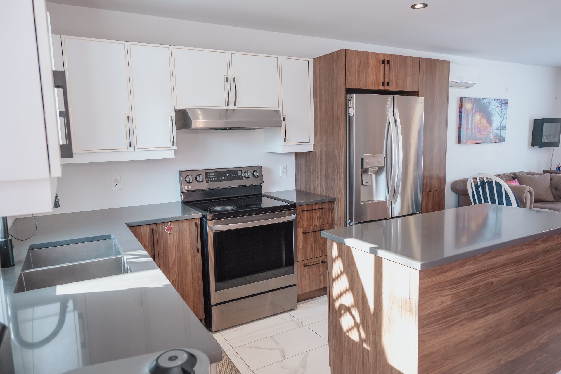 









12


Rue Roger

,
Saint-Philippe,




QC
J0L2K0

