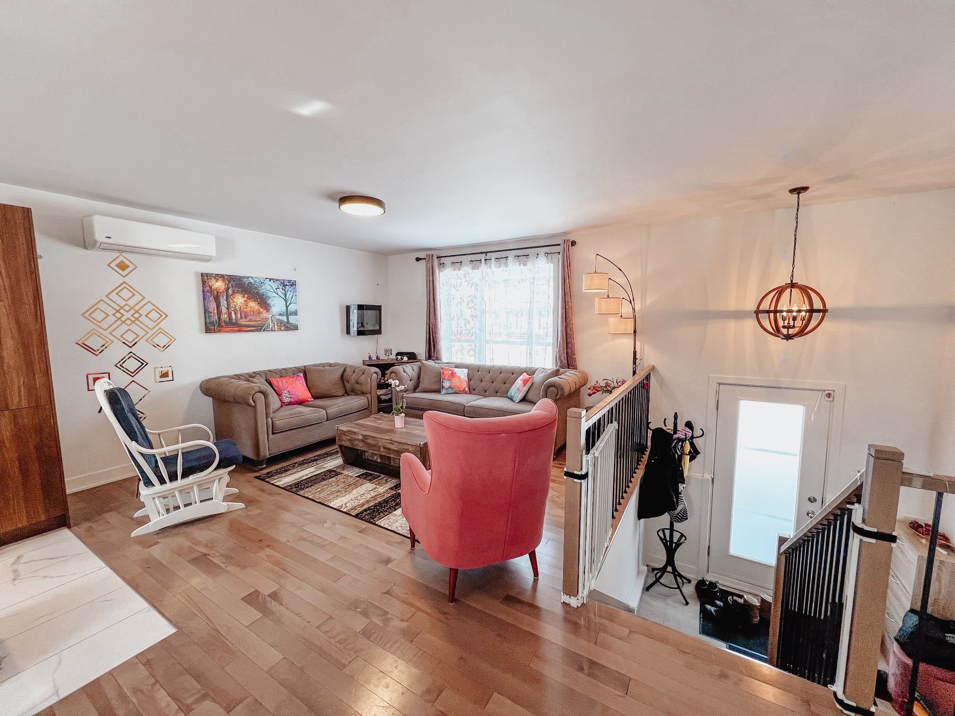 









12


Rue Roger

,
Saint-Philippe,




QC
J0L2K0

