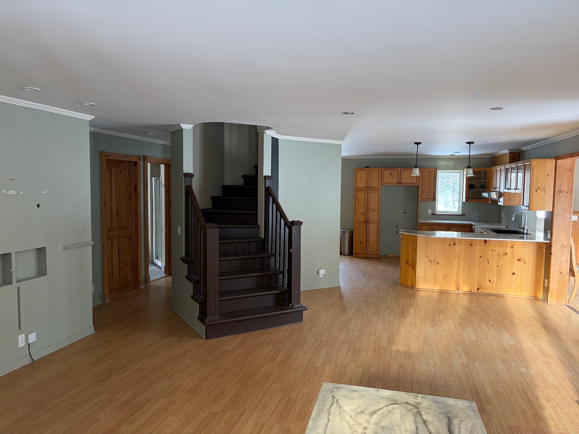 









469


Ch. du Pont-Couvert

,
La Macaza,




QC
J0T1R0

