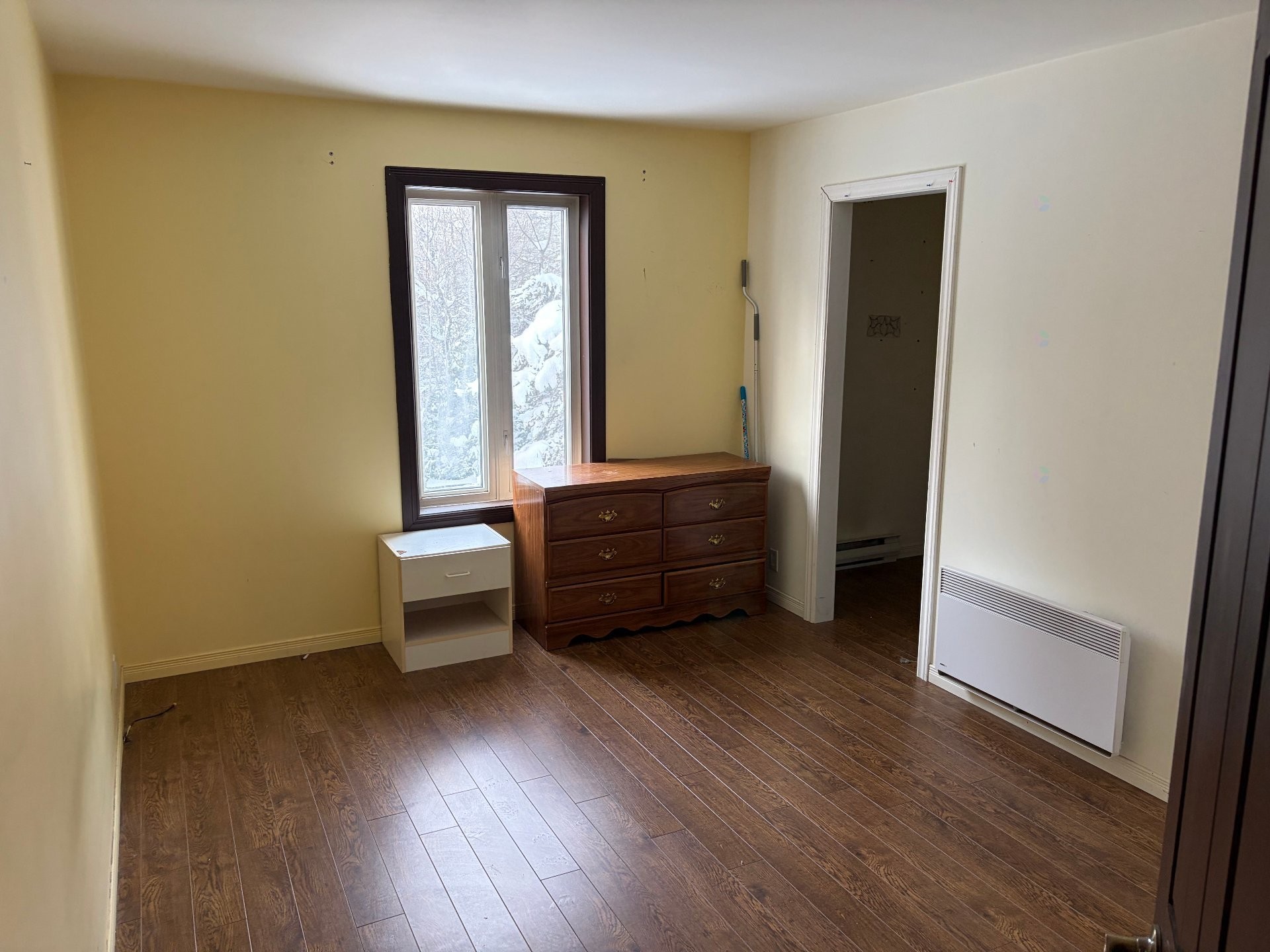 









469


Ch. du Pont-Couvert

,
La Macaza,




QC
J0T1R0

