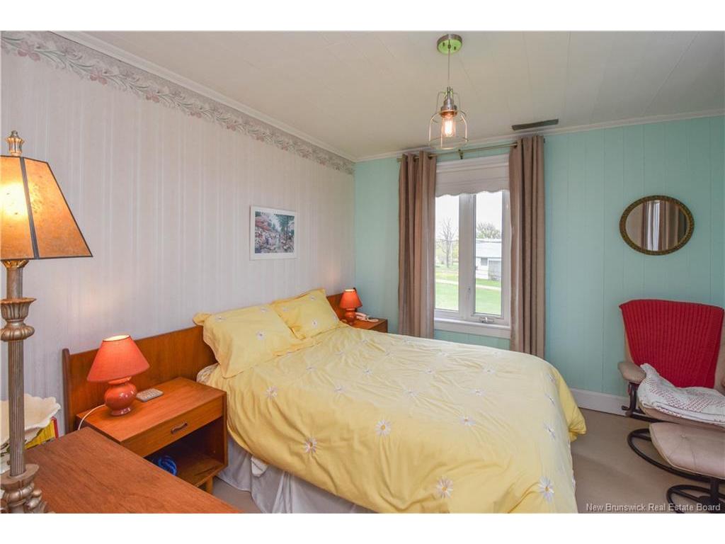 









90


Saint-Pierre Est

BLVD,
Caraquet,




NB
E1W 1B6

