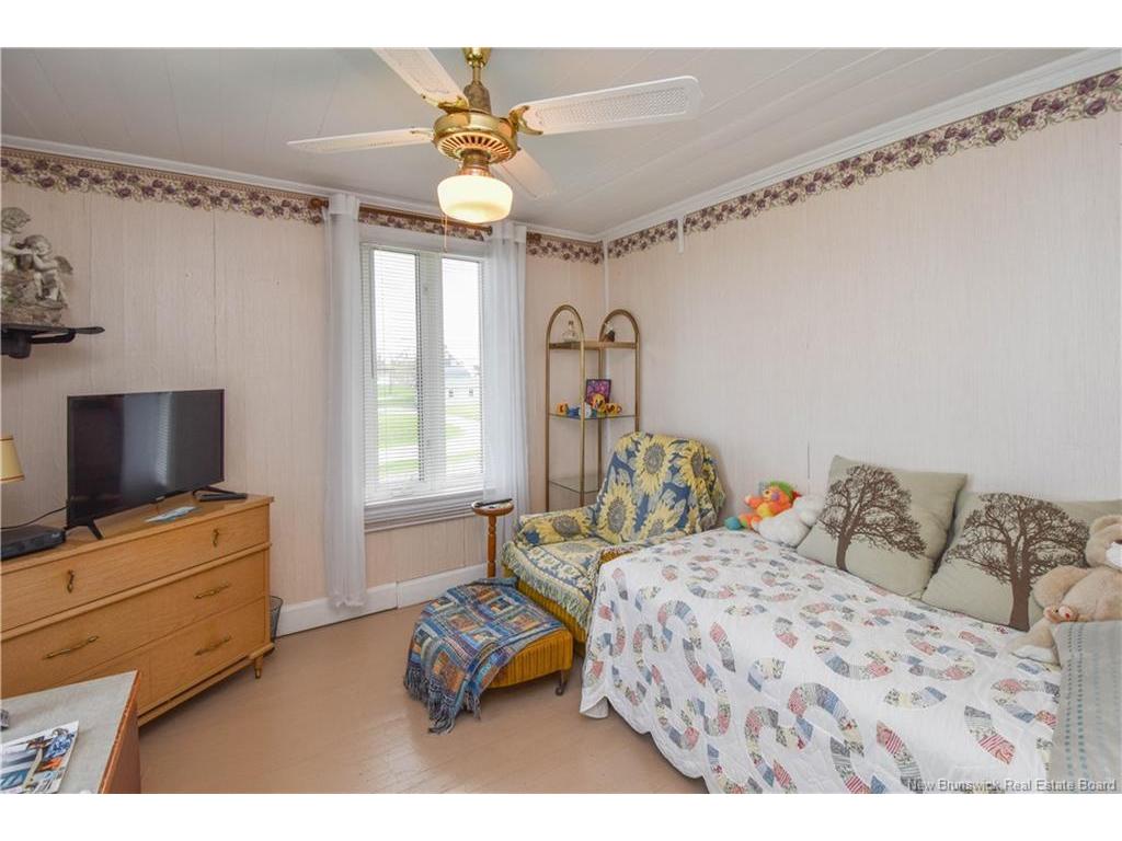 









90


Saint-Pierre Est

BLVD,
Caraquet,




NB
E1W 1B6

