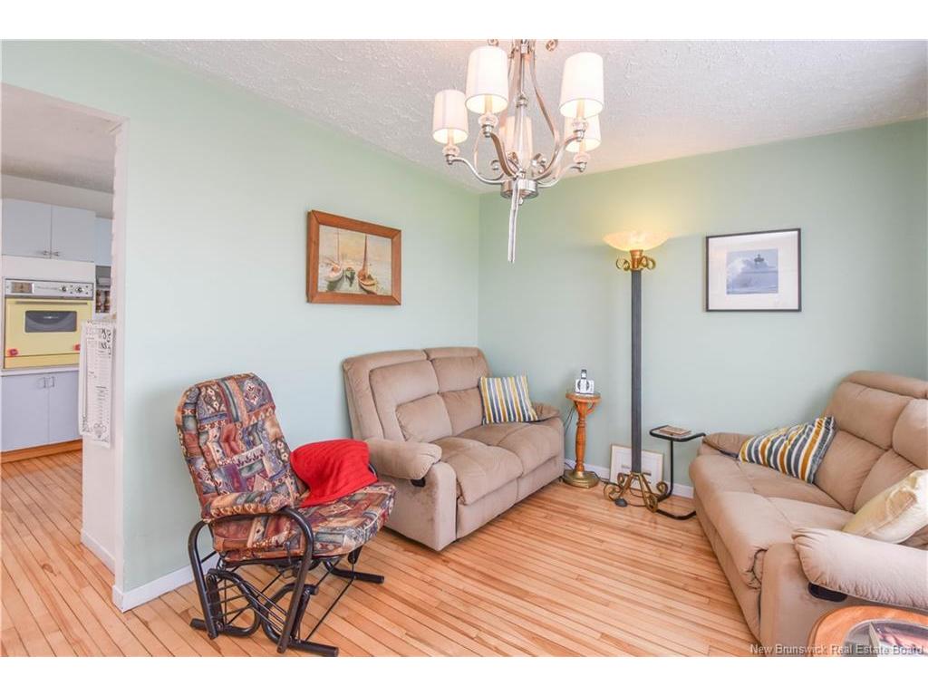 









90


Saint-Pierre Est

BLVD,
Caraquet,




NB
E1W 1B6

