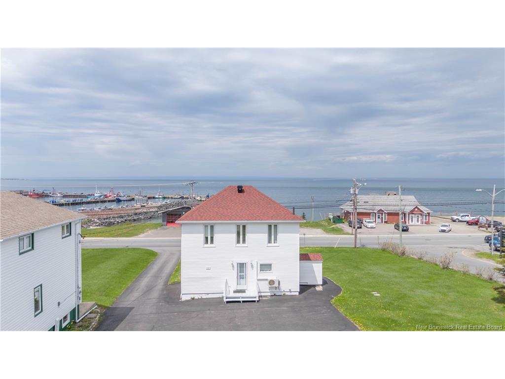 









90


Saint-Pierre Est

BLVD,
Caraquet,




NB
E1W 1B6

