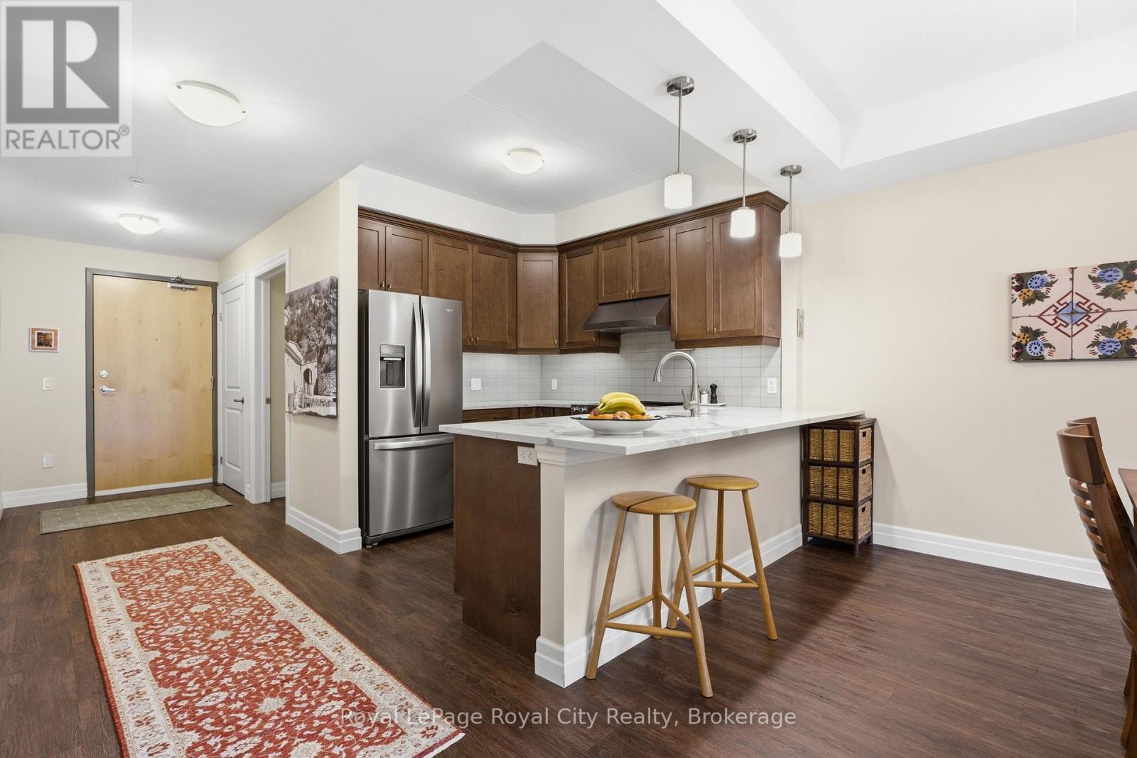 












106 - 19 STUMPF STREET

,
Centre Wellington (Elora/Salem),




Ontario
N0B1S0

