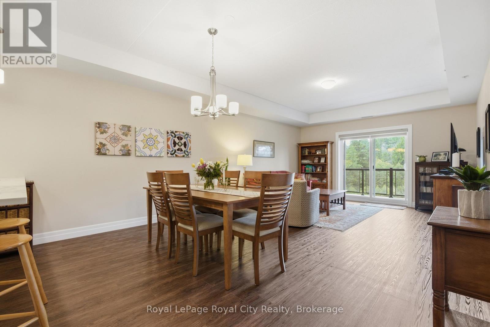 












106 - 19 STUMPF STREET

,
Centre Wellington (Elora/Salem),




Ontario
N0B1S0

