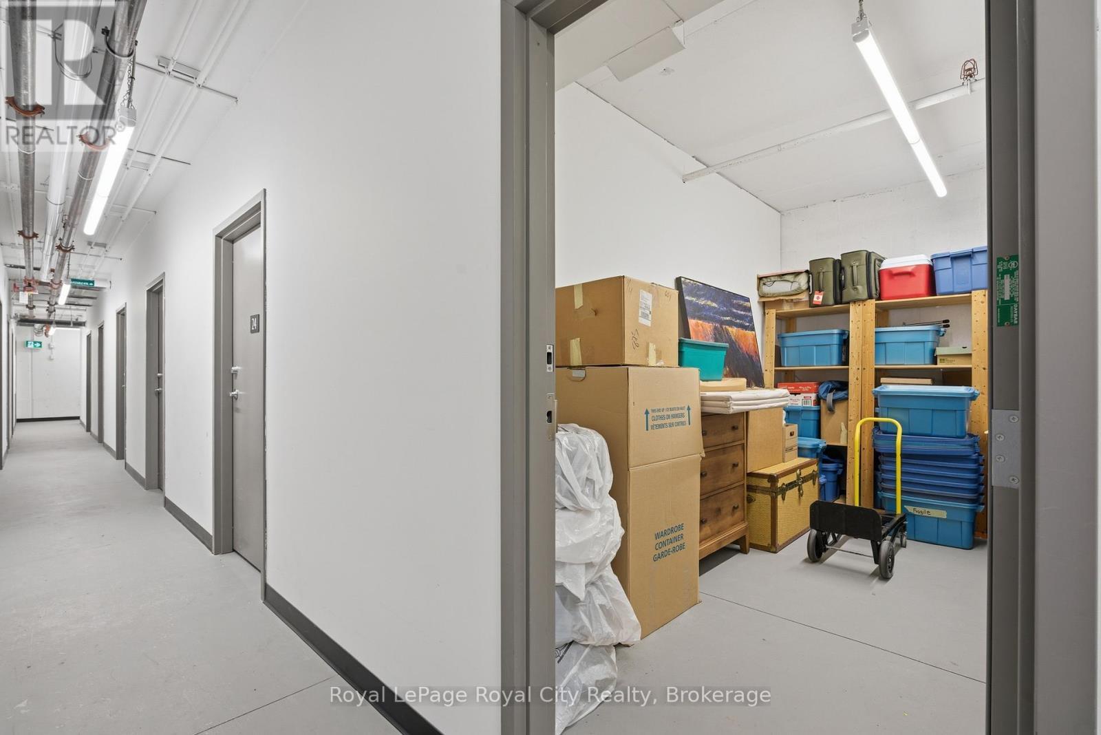 












106 - 19 STUMPF STREET

,
Centre Wellington (Elora/Salem),




Ontario
N0B1S0

