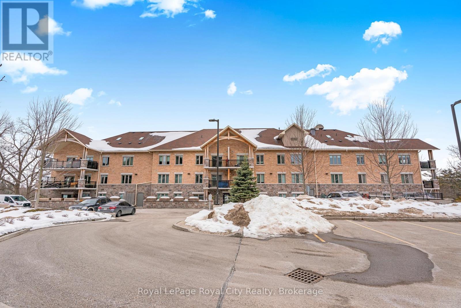 












106 - 19 STUMPF STREET

,
Centre Wellington (Elora/Salem),




Ontario
N0B1S0


