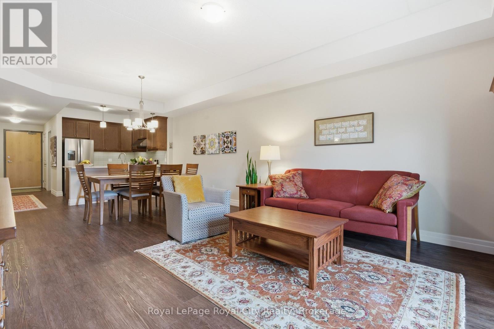 












106 - 19 STUMPF STREET

,
Centre Wellington (Elora/Salem),




Ontario
N0B1S0

