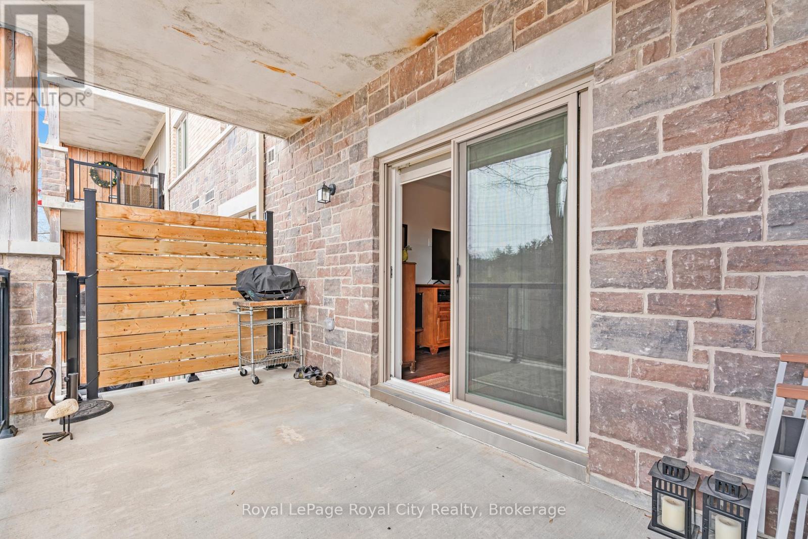 












106 - 19 STUMPF STREET

,
Centre Wellington (Elora/Salem),




Ontario
N0B1S0

