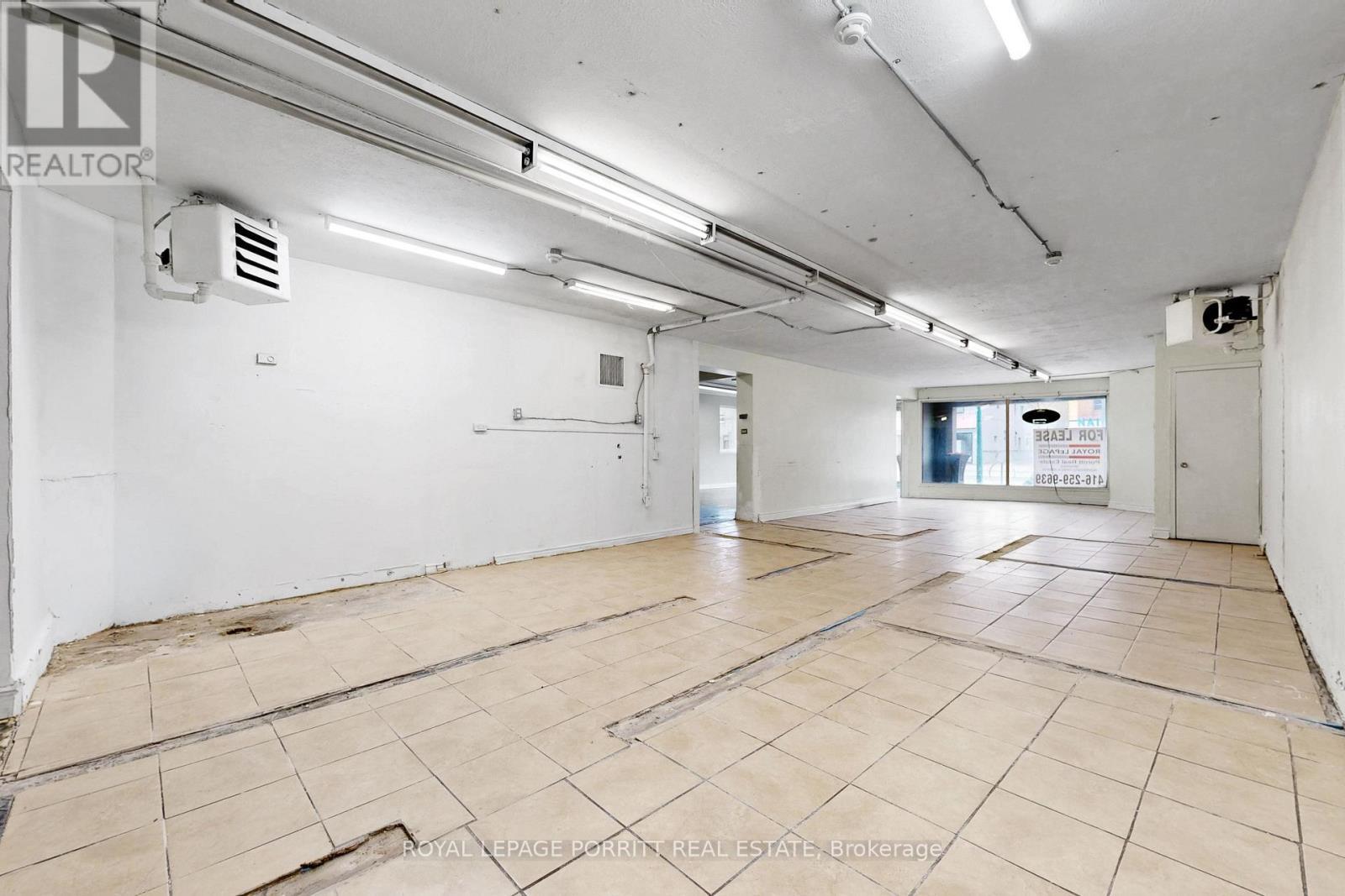 












3367 LAKE SHORE BOULEVARD W

,
Toronto,




Ontario
M8W1N1

