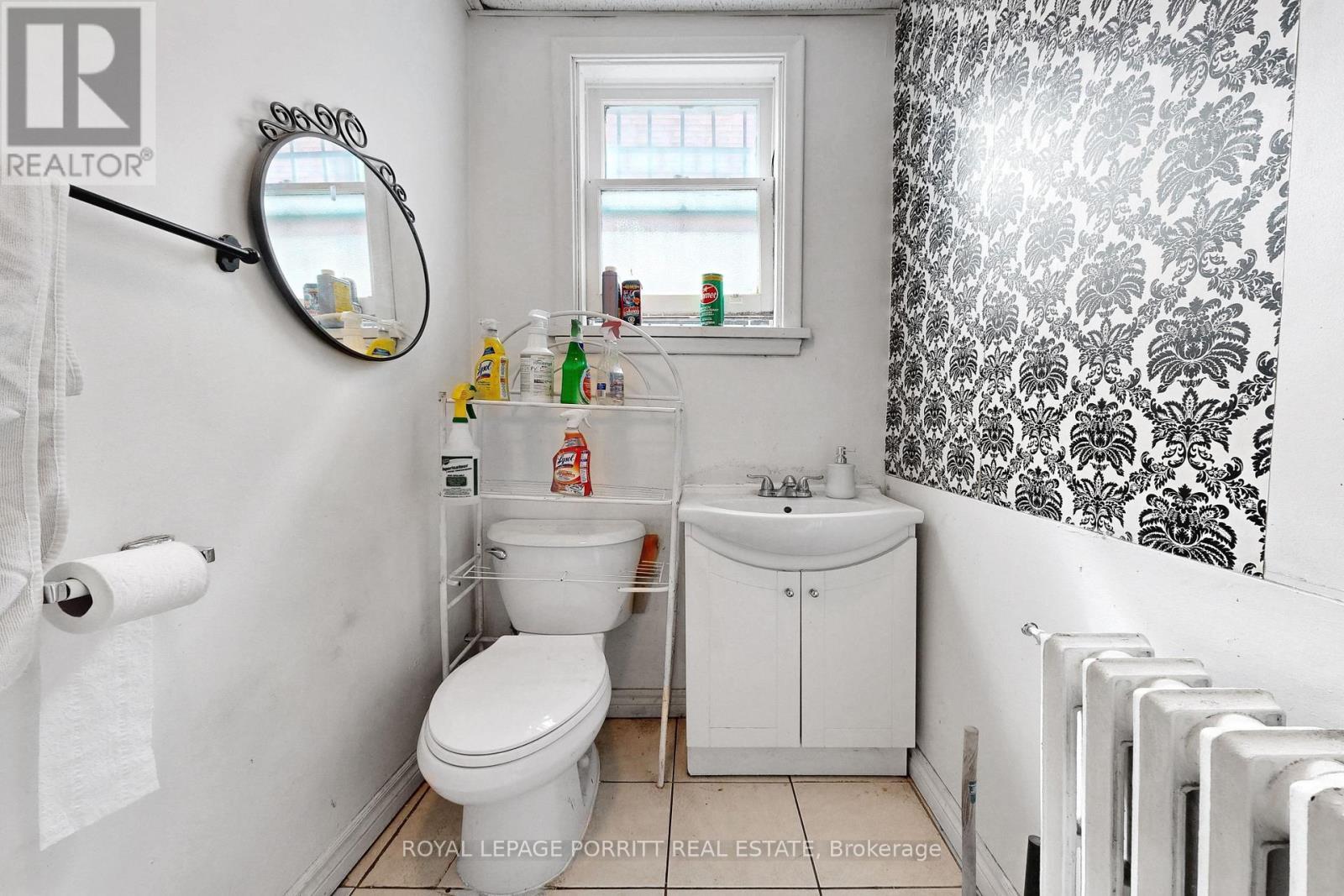 












3367 LAKE SHORE BOULEVARD W

,
Toronto,




Ontario
M8W1N1

