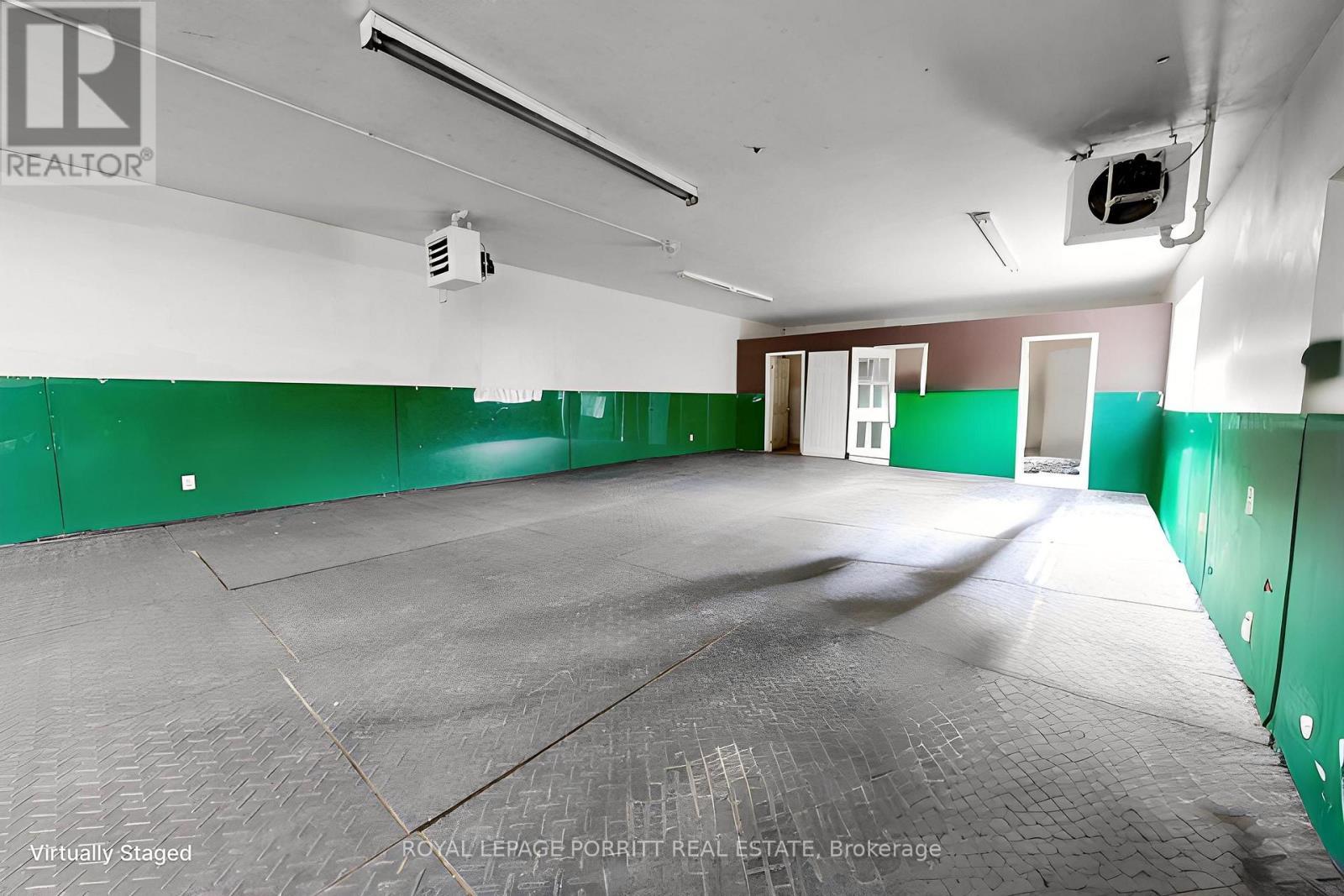 












3367 LAKE SHORE BOULEVARD W

,
Toronto,




Ontario
M8W1N1

