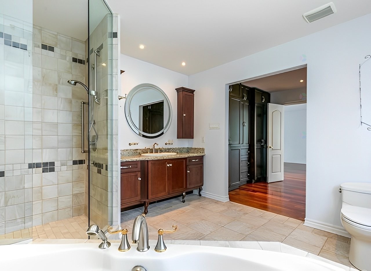 









7556


Boul. Lévesque E.

,
Laval (Duvernay),




QC
H7A1R8

