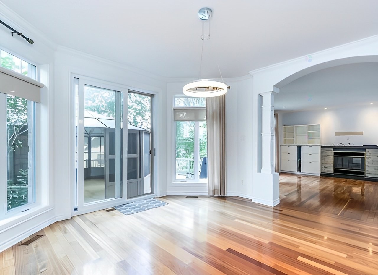 









7556


Boul. Lévesque E.

,
Laval (Duvernay),




QC
H7A1R8

