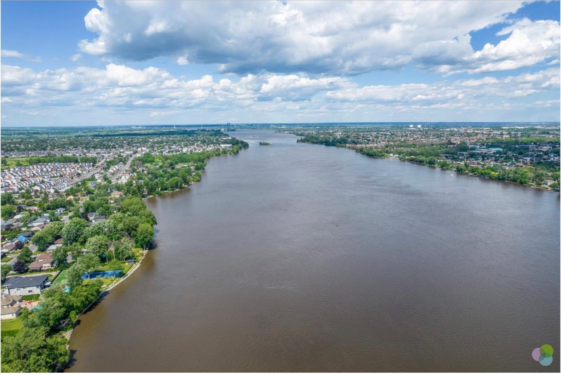 









7556


Boul. Lévesque E.

,
Laval (Duvernay),




QC
H7A1R8

