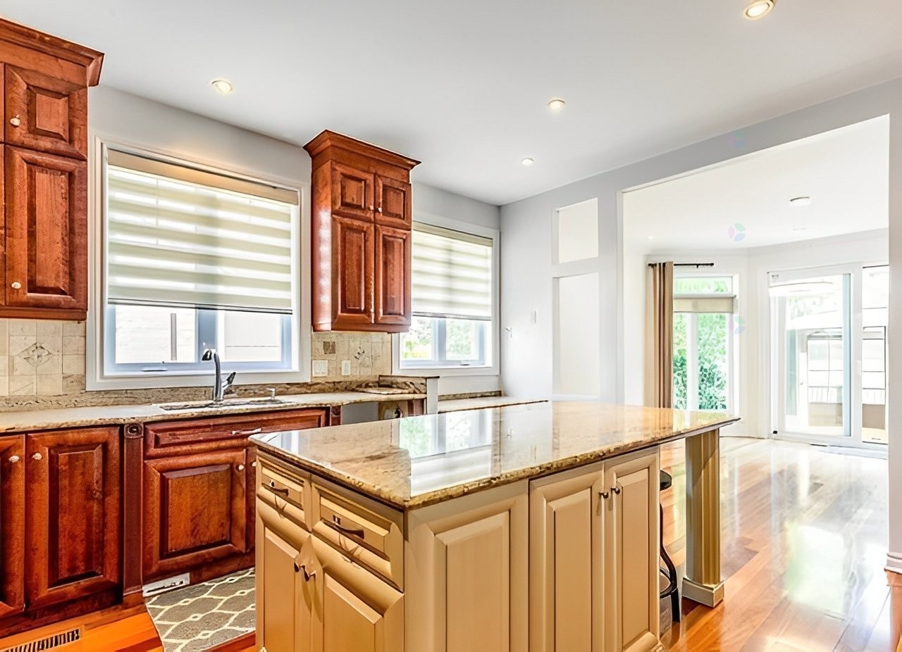 









7556


Boul. Lévesque E.

,
Laval (Duvernay),




QC
H7A1R8

