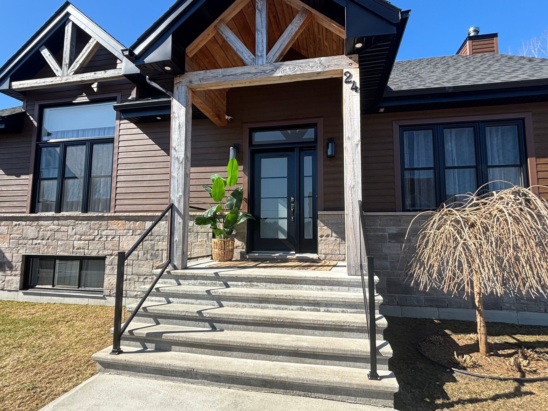 









24


Rue Marie-Didace

,
Sainte-Anne-de-Sorel,




QC
J3P0J4


