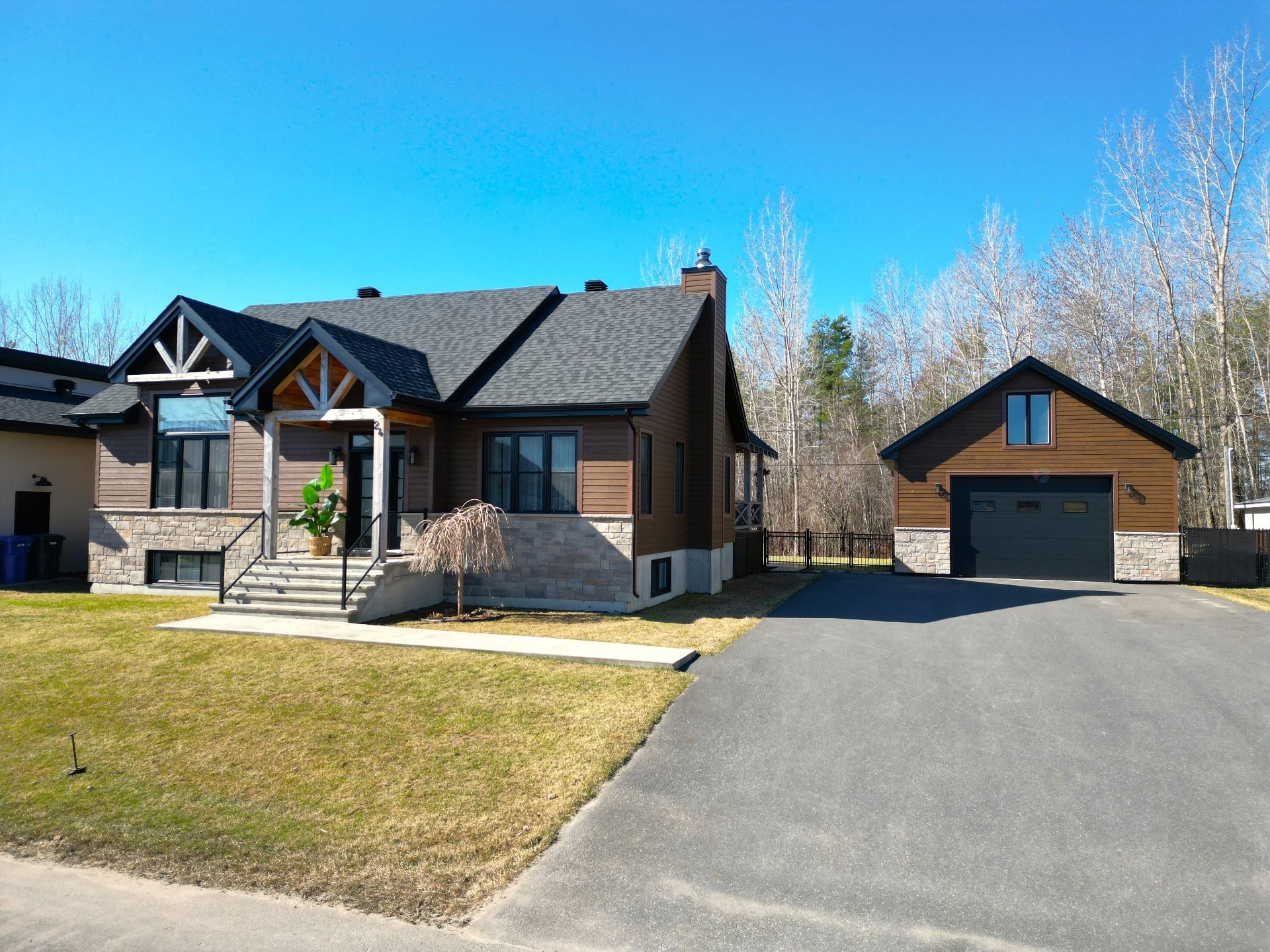 









24


Rue Marie-Didace

,
Sainte-Anne-de-Sorel,




QC
J3P0J4

