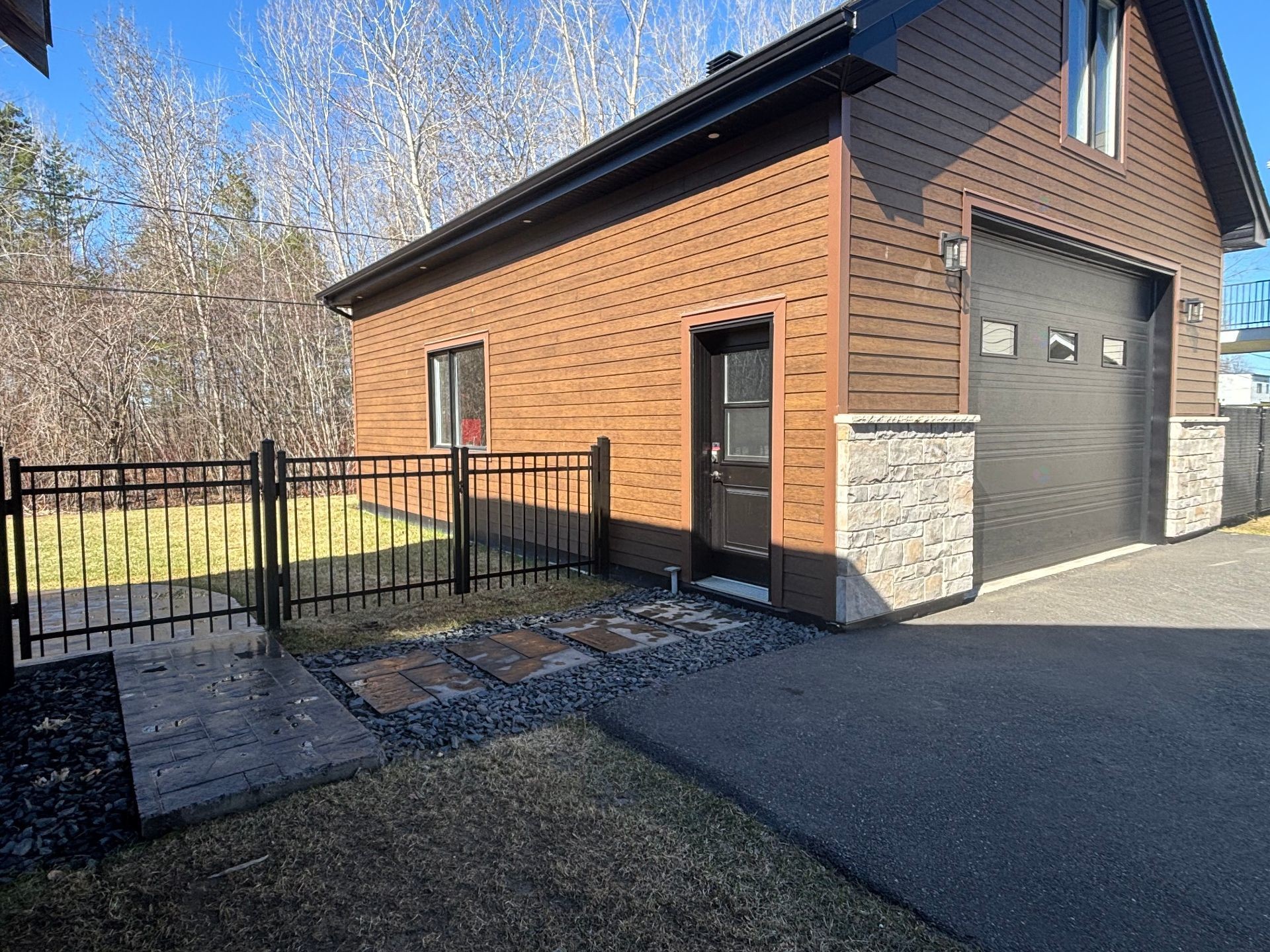 









24


Rue Marie-Didace

,
Sainte-Anne-de-Sorel,




QC
J3P0J4

