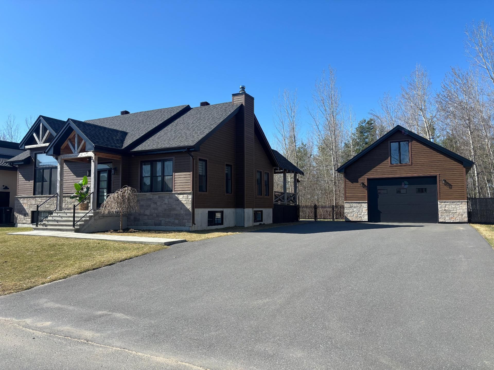 









24


Rue Marie-Didace

,
Sainte-Anne-de-Sorel,




QC
J3P0J4


