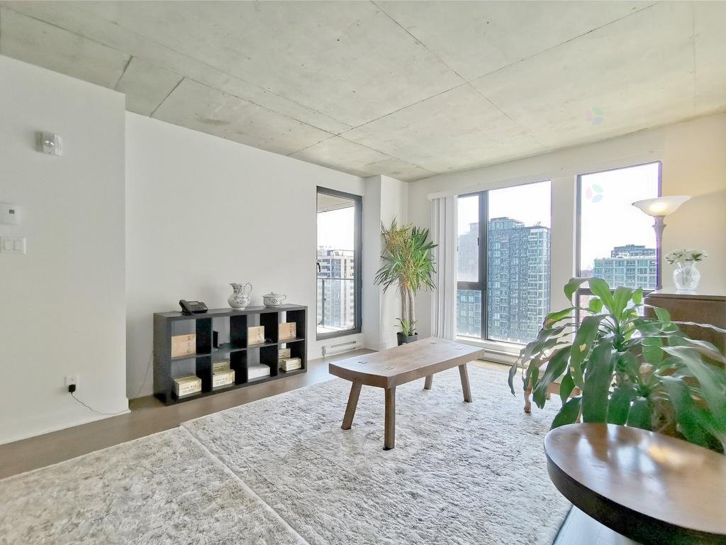 









195


Rue Peel

, 1110,
Montréal (Le Sud-Ouest),




QC
H3C2G6

