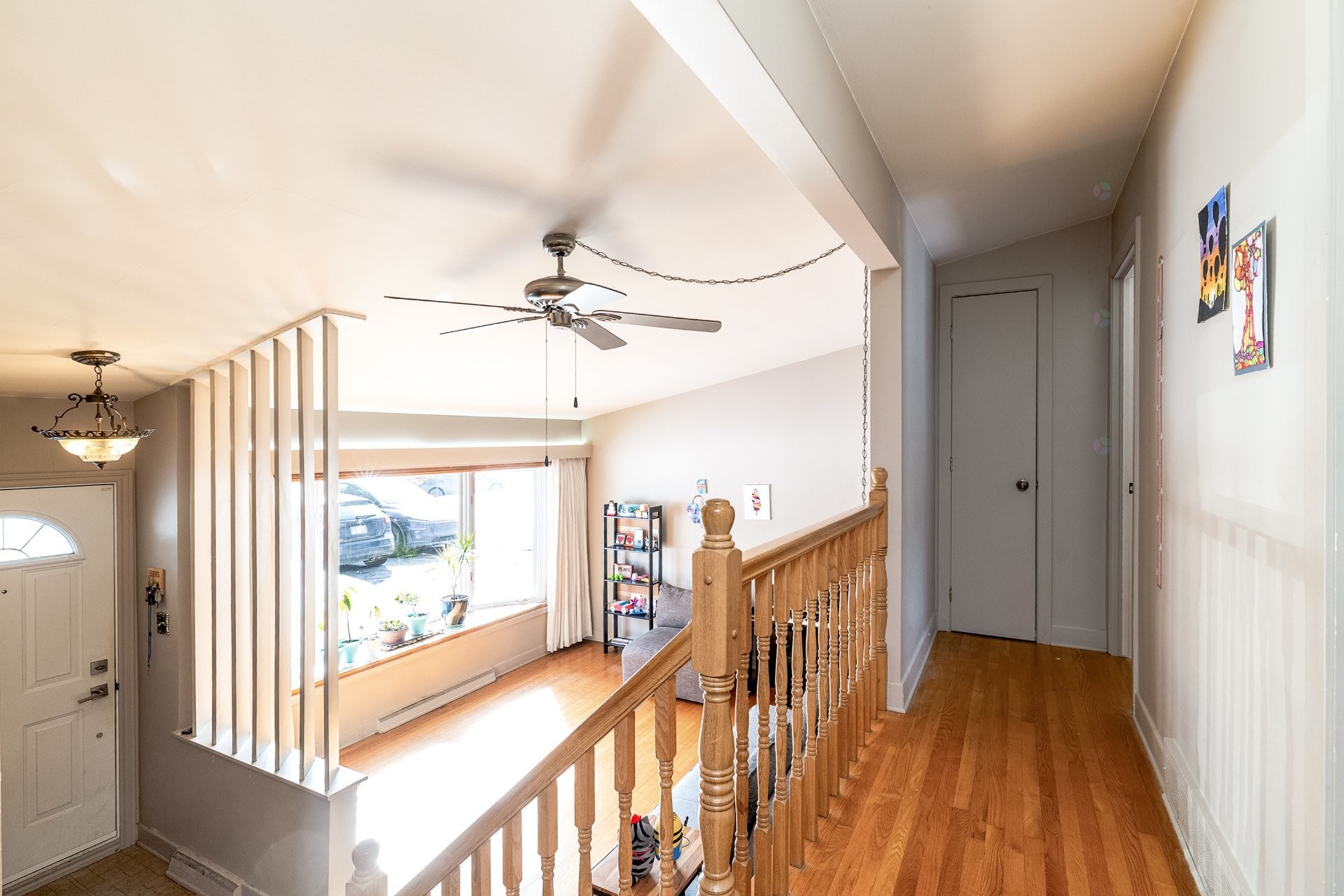 









129


Flamingo Drive

,
Beaconsfield,




QC
H9W2T3

