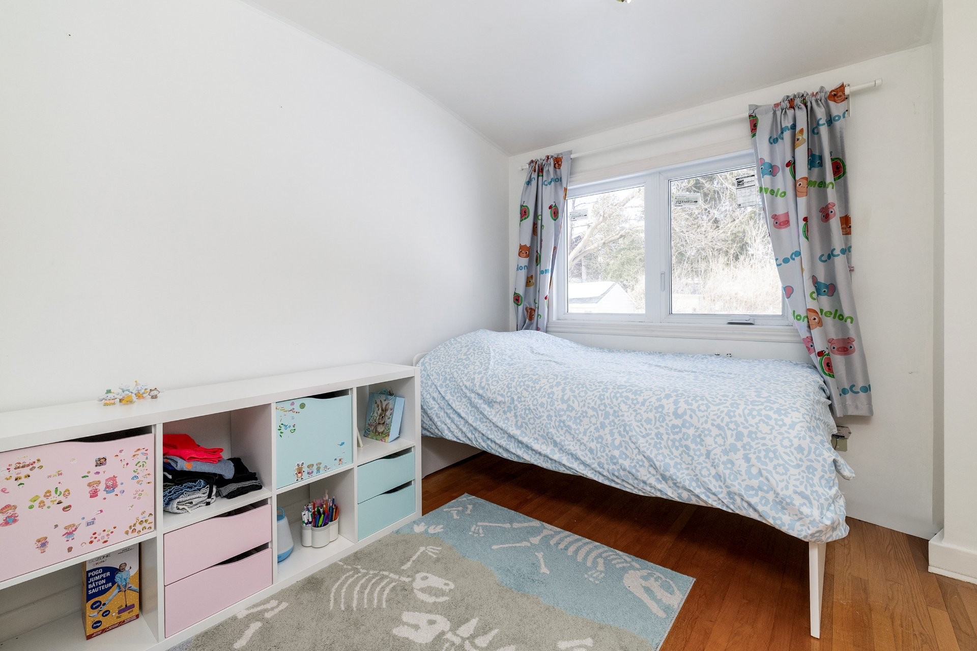 









129


Flamingo Drive

,
Beaconsfield,




QC
H9W2T3

