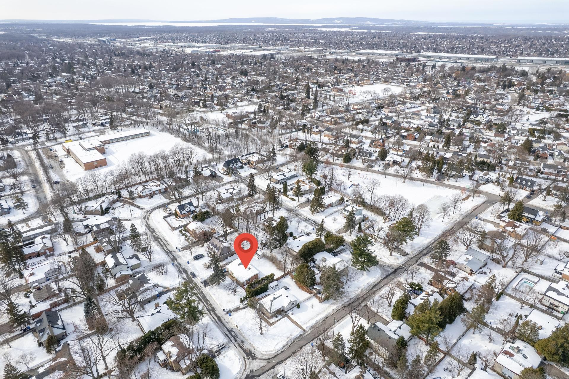 









129


Flamingo Drive

,
Beaconsfield,




QC
H9W2T3

