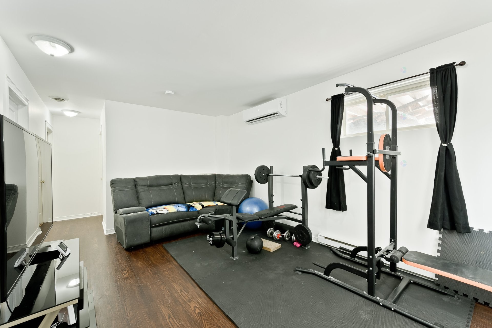 









475


Rue des Merisiers

,
Coaticook,




QC
J1A3H8

