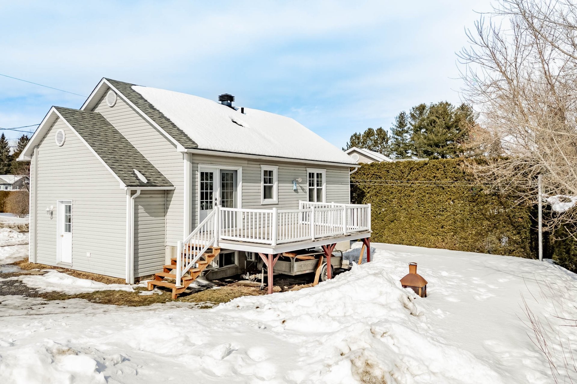 









475


Rue des Merisiers

,
Coaticook,




QC
J1A3H8

