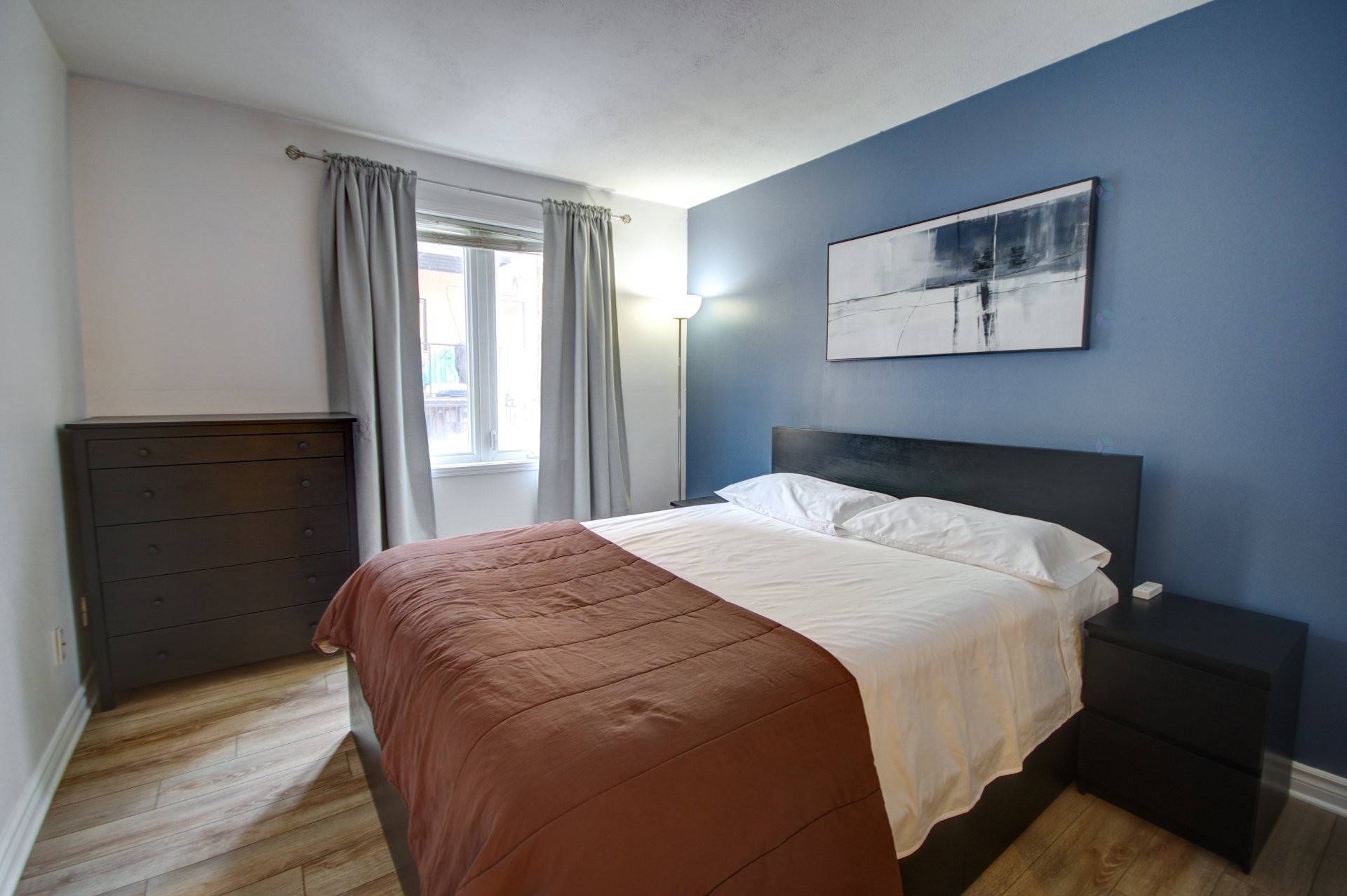 









315


Rue Villeneuve E.

, 102,
Montréal (Le Plateau-Mont-Royal),




QC
H2T1L7

