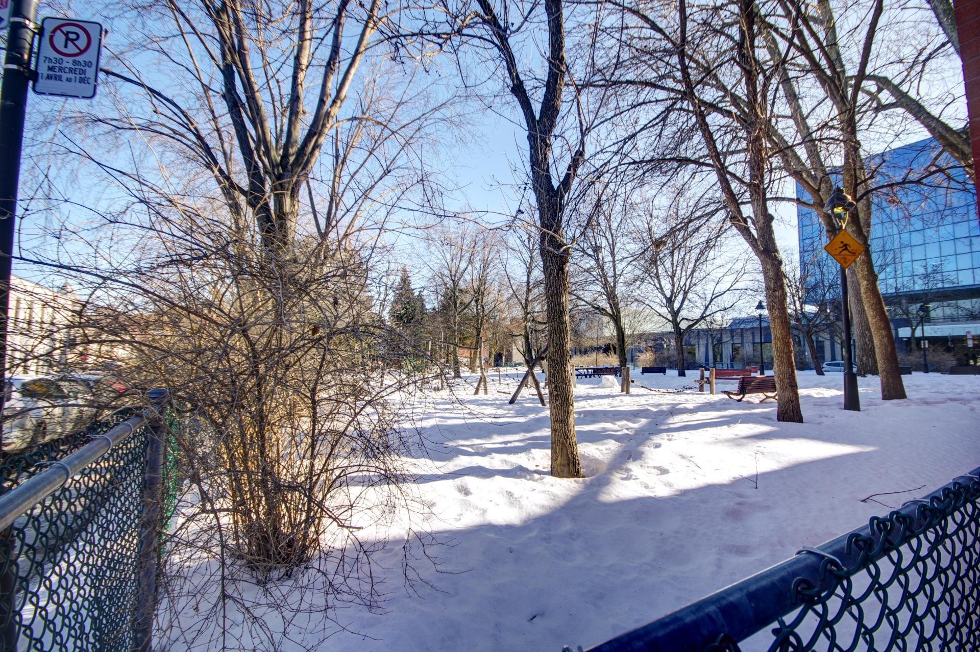 









315


Rue Villeneuve E.

, 102,
Montréal (Le Plateau-Mont-Royal),




QC
H2T1L7

