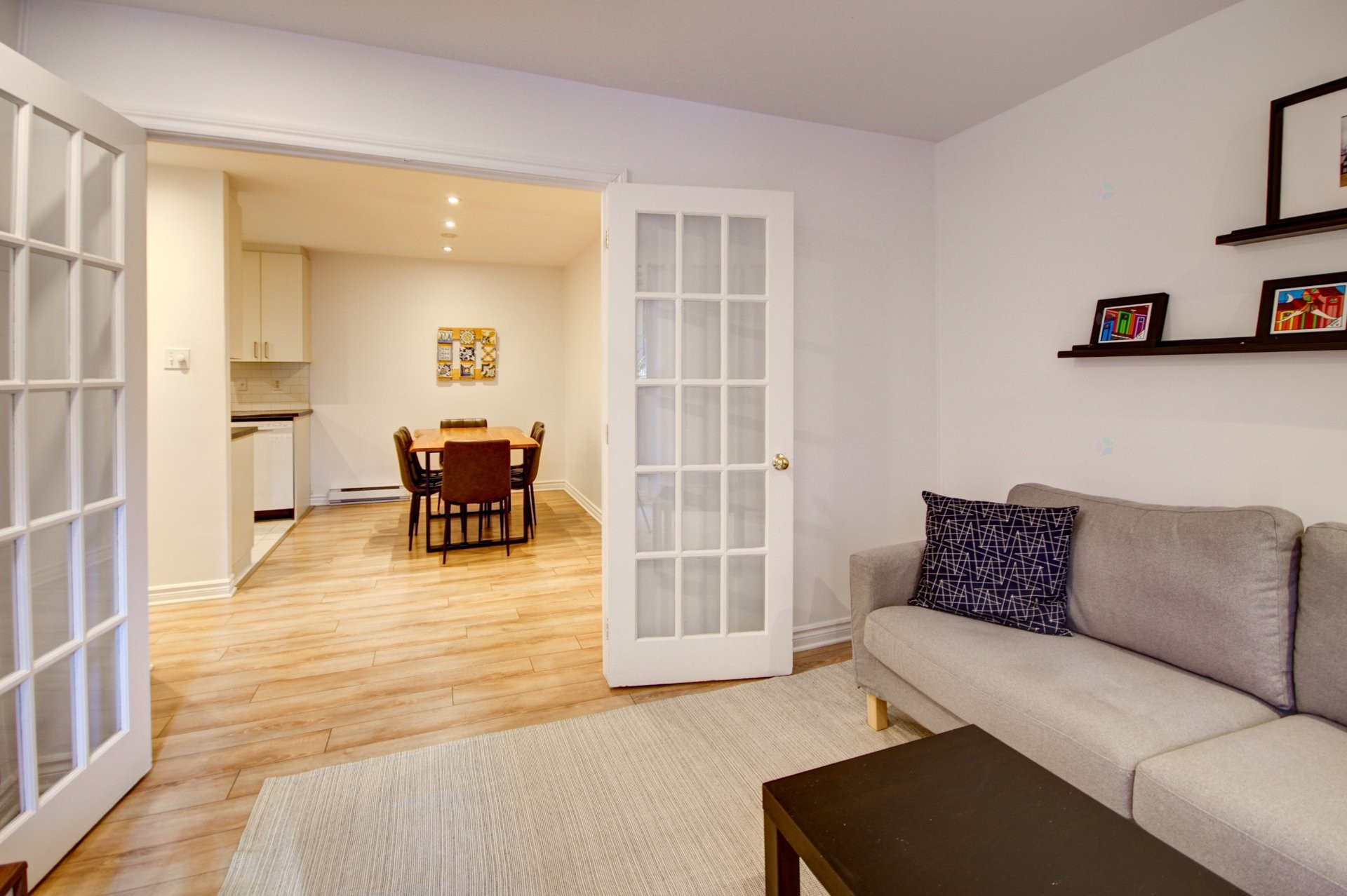 









315


Rue Villeneuve E.

, 102,
Montréal (Le Plateau-Mont-Royal),




QC
H2T1L7

