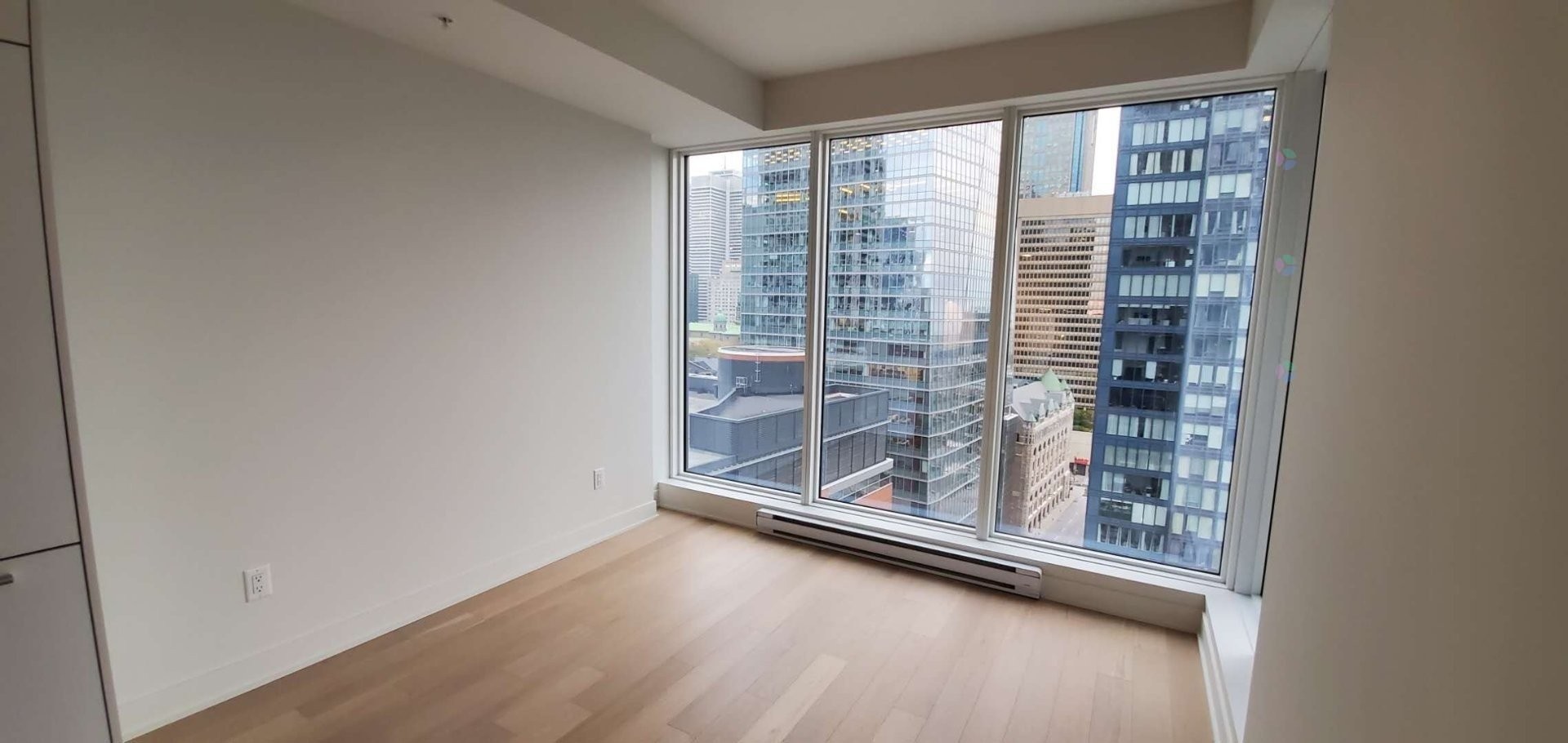 









1288


Rue St-Antoine O.

, 2206,
Montréal (Ville-Marie),




QC
H3C0X6

