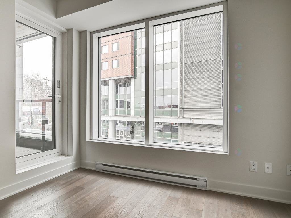 









1288


Rue St-Antoine O.

, 307,
Montréal (Ville-Marie),




QC
H3C0X6

